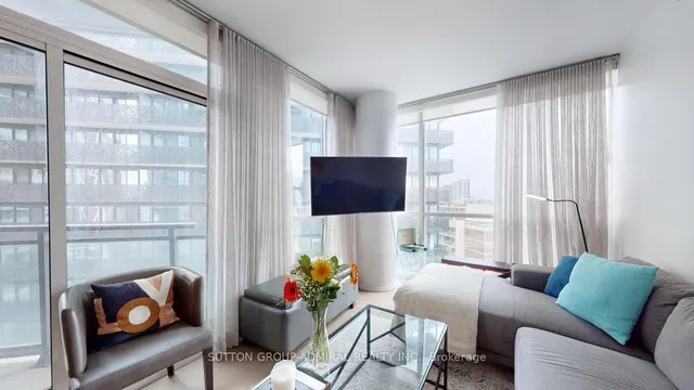 Additional image 12 of 45 Charles St Unit 2912