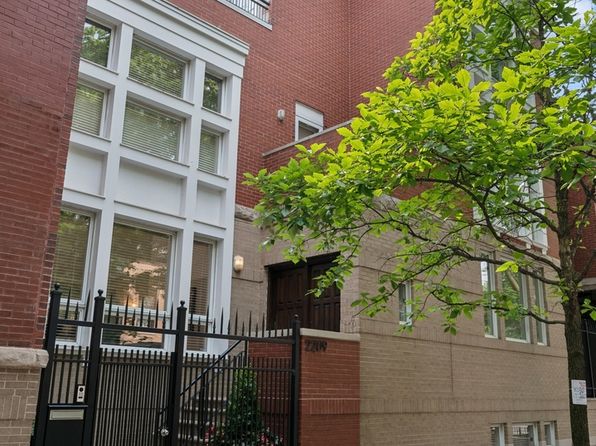 2209 N Seminary Ave, Chicago, IL 60614