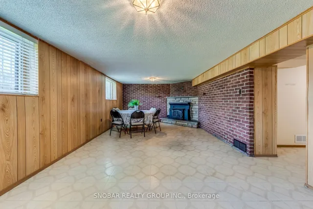 Additional image 14 of 45 Willowridge Rd