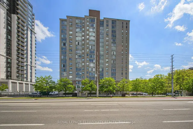 200 Burnhamthorpe Rd Unit 402