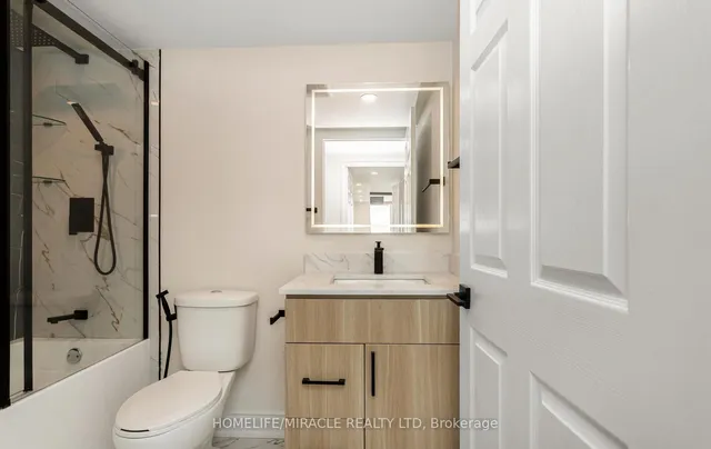 Additional image 23 of 4450 Tucana Crt Unit 2008