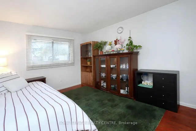 Additional image 26 of 1150 Saturnia Cres