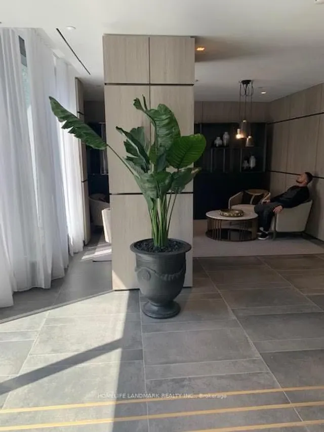 Additional image 7 of 319 Jarvis St Unit 806