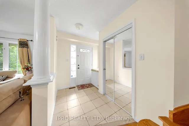 Additional image 12 of 1244 Mowat Lane