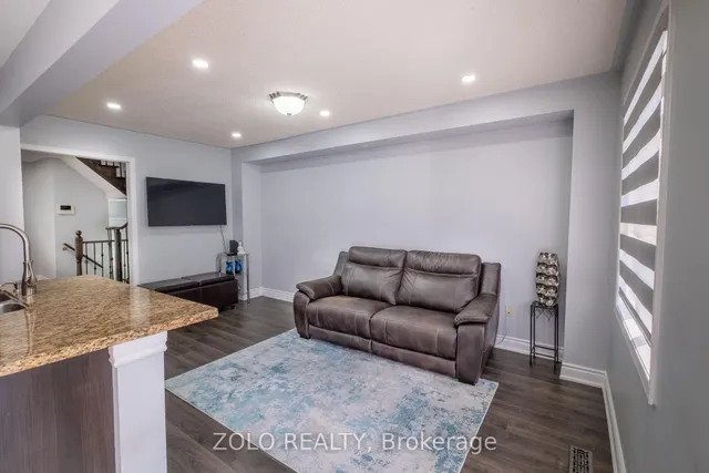 Additional image 9 of 16 Flatfield Way