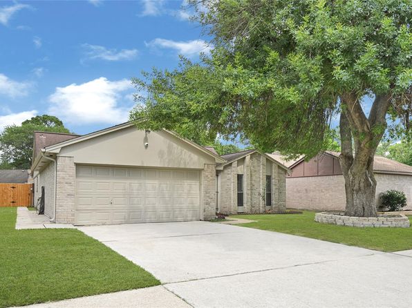8118 Wind Forest Dr, Houston, TX 77040