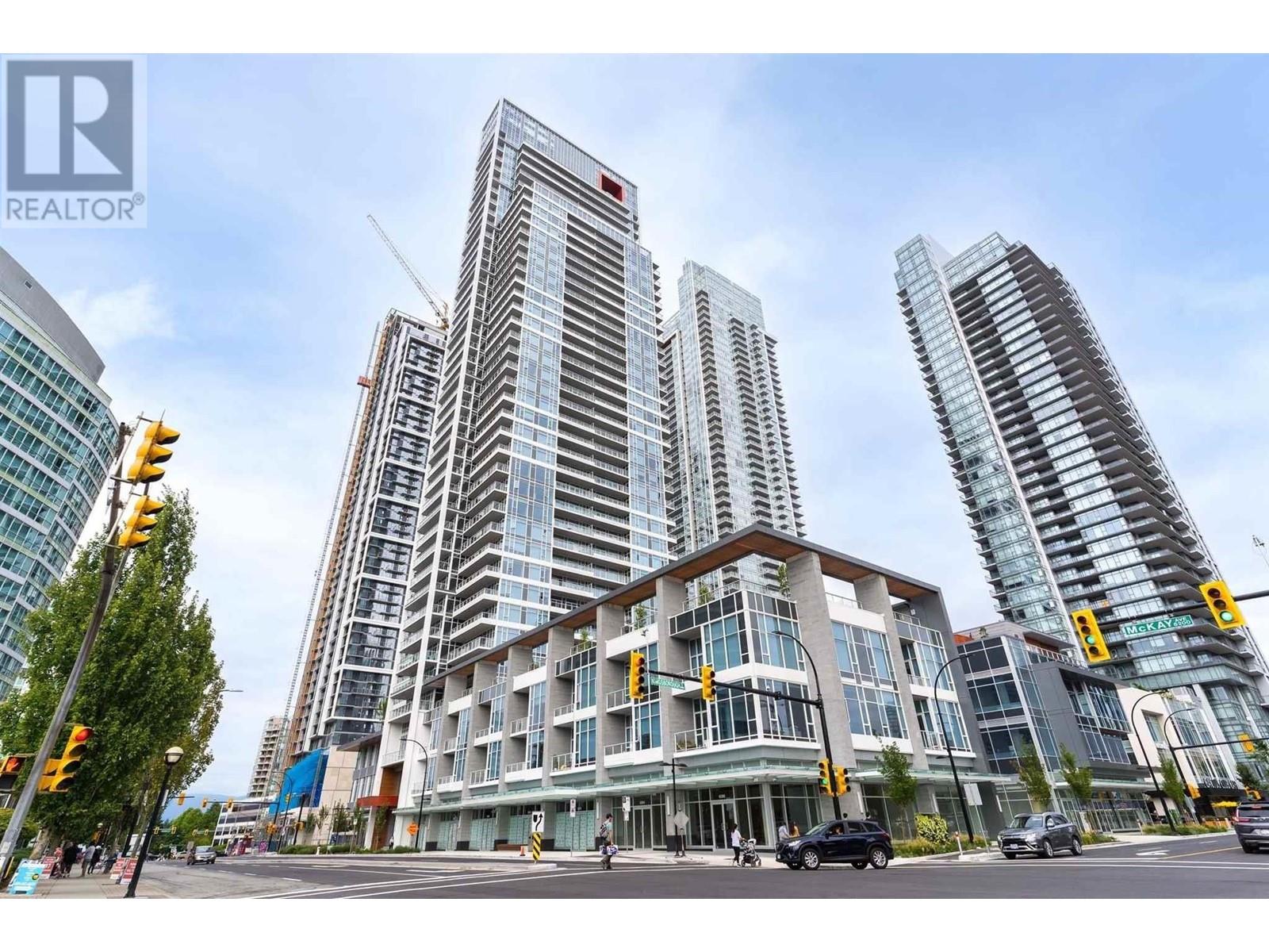 807 6080 MCKAY AVENUE|Burnaby, British Columbia V5H0J4
