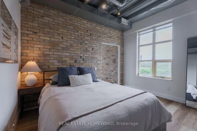 Additional image 20 of 736 Dundas St Unit 607