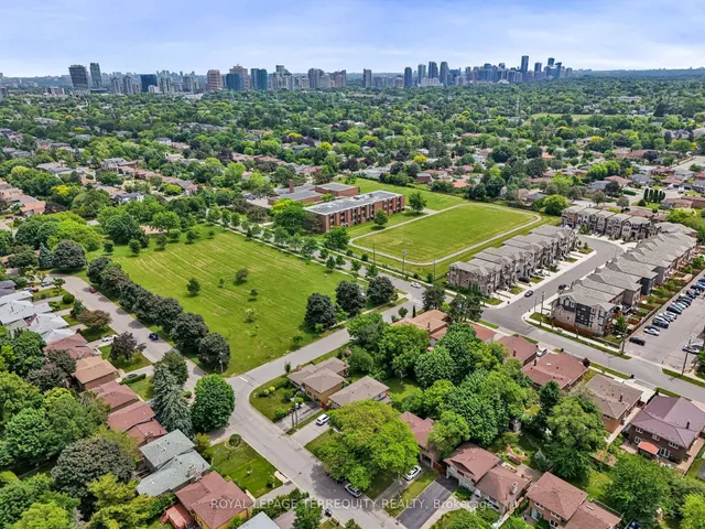 Additional image 47 of 35 Lissom Cres