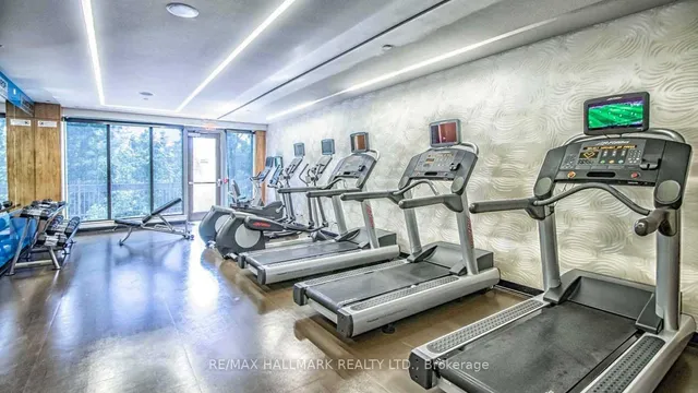 Additional image 17 of 36 Park Lawn Rd Unit 1909