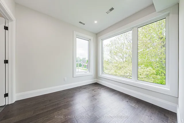 Additional image 33 of 18 Bellman Ave