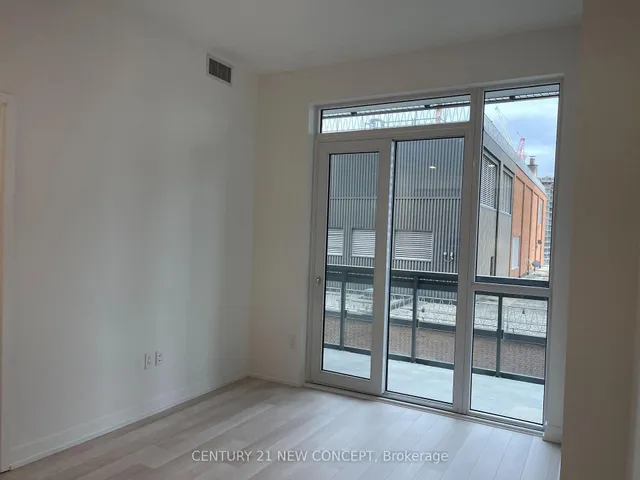 Additional image 11 of 39 roehampton Ave Unit 1204