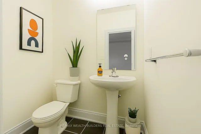 Additional image 3 of 46A Mallingham Crt