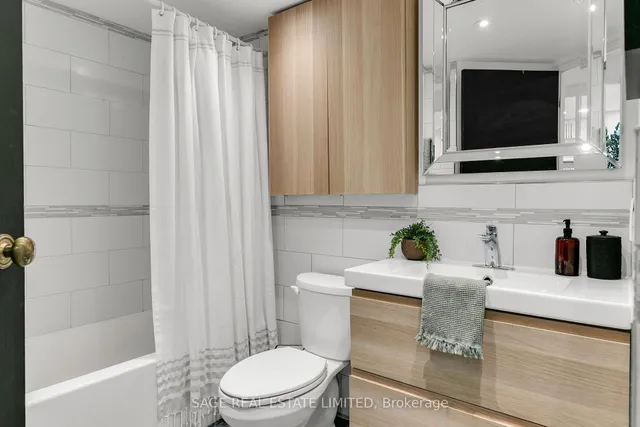 Additional image 25 of 15 Maitland Pl Unit 1102