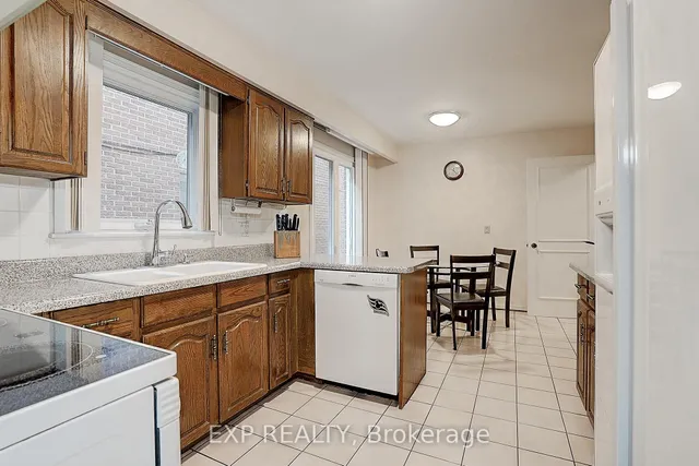 Additional image 11 of 4458 Bathurst St