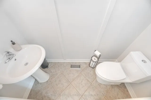 Additional image 18 of 1253 Roper Dr