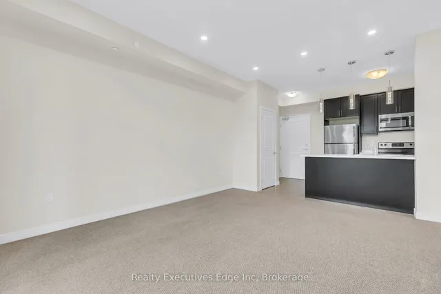 Additional image 10 of 125 Shoreview Pl Unit 416