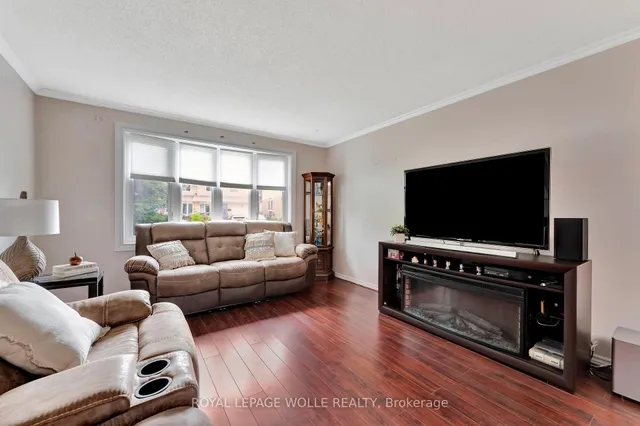 Additional image 12 of 5 Marcon Crt