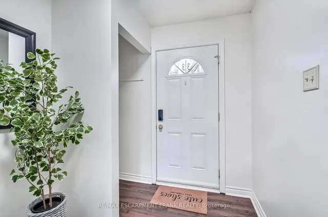 Additional image 4 of 985 Limeridge Rd Unit 33