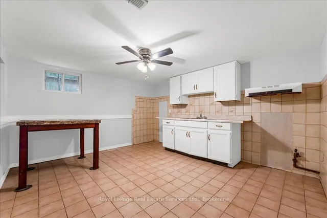 Additional image 23 of 51 Athens St