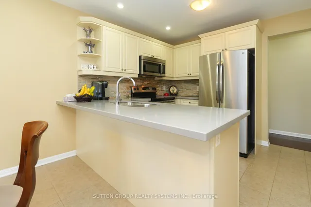 Additional image 11 of 35 Bleasdale Ave