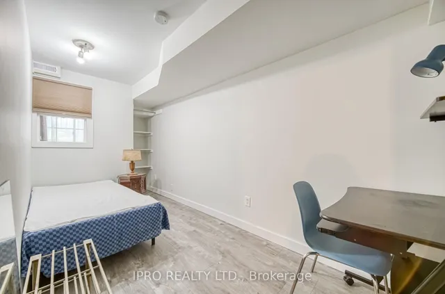 Additional image 28 of 239 Assiniboine Rd