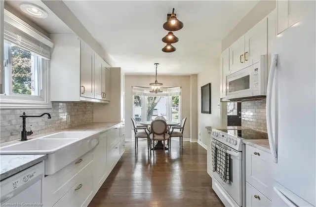 Additional image 8 of 2127 Hunt Cres