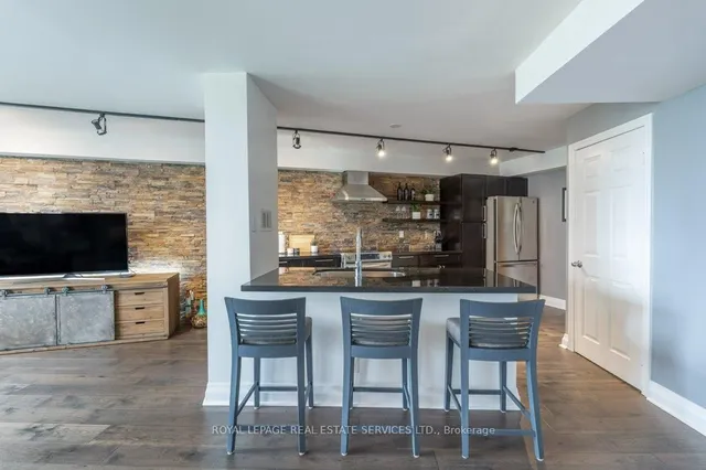 Additional image 20 of 4235 Sherwoodtowne Blvd Unit 705