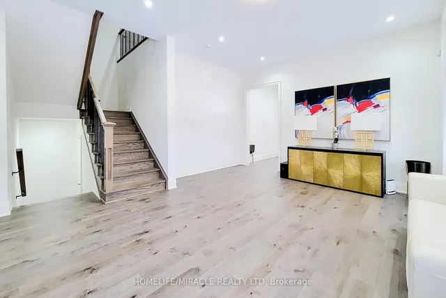 Additional image 11 of 205 Agro St