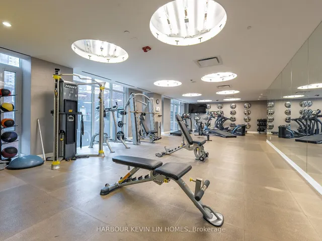 Additional image 26 of 75 St Nicholas St Unit 806