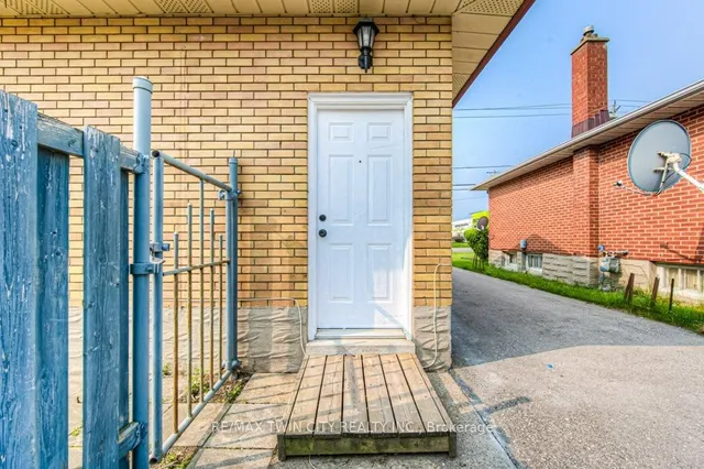 Additional image 27 of 1138 Weber St