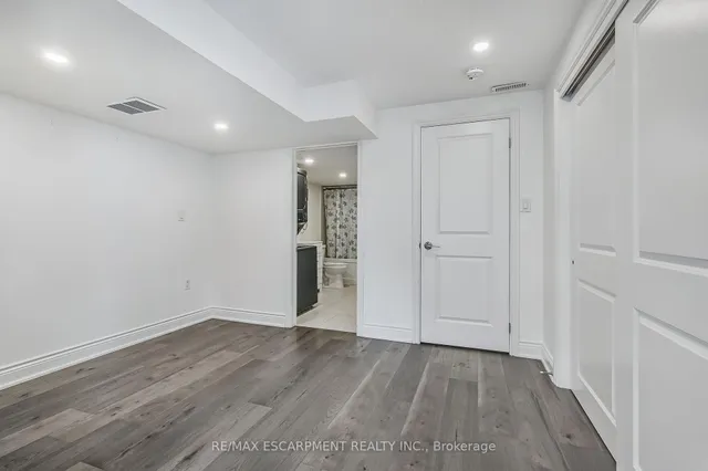 Additional image 36 of 110 Pagebrook Cres