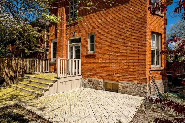 Additional image 37 of 18 Spruceside Ave