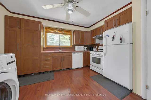 Additional image 12 of 95 Bowman St