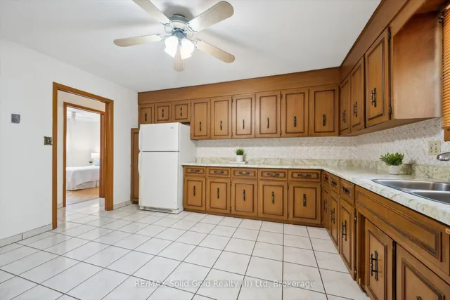 Additional image 15 of 246 Thaler Ave