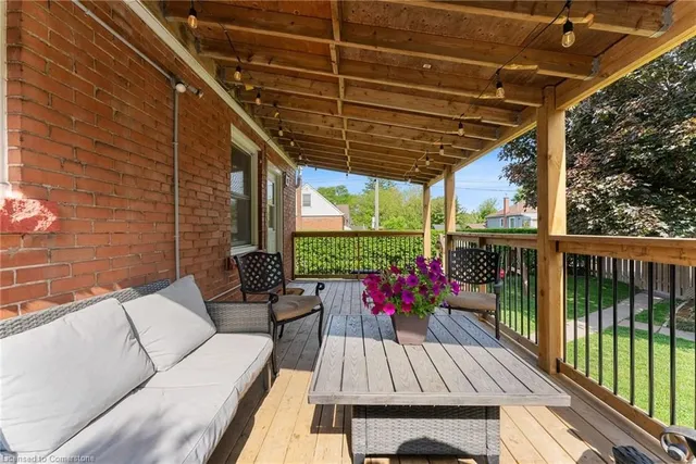 Additional image 31 of 623 Queensdale Ave