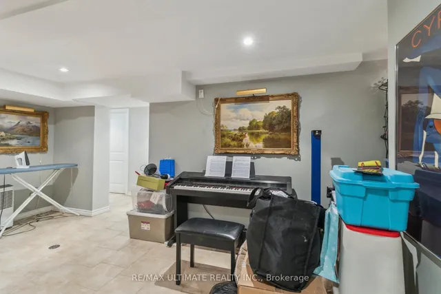 Additional image 43 of 181 Bayview Heights Dr