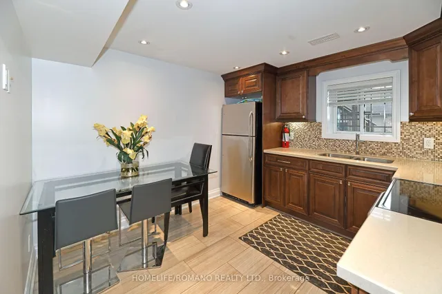 Additional image 6 of 566 Mcroberts Ave