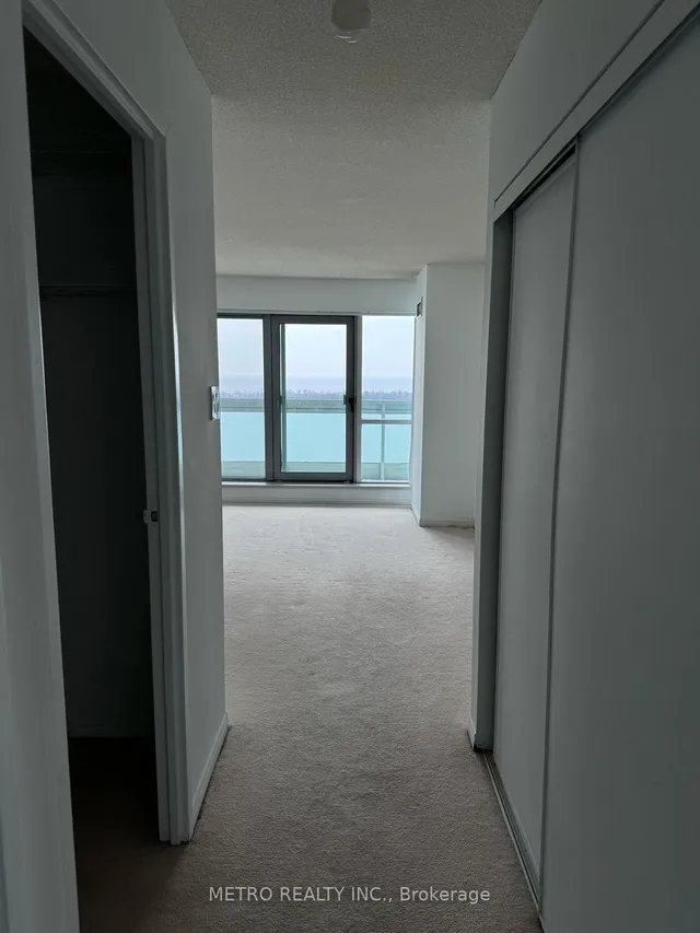 Additional image 21 of 10 Yonge St Unit 3112