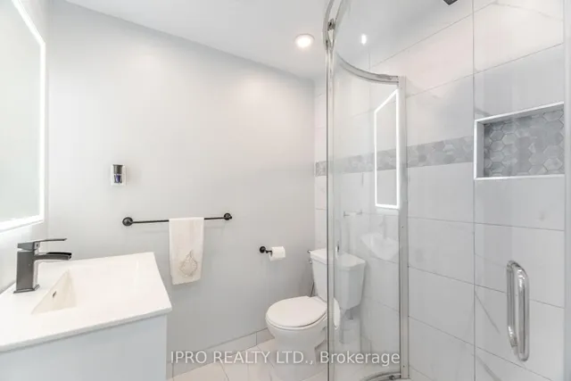 Additional image 27 of 1625 Wavell Cres