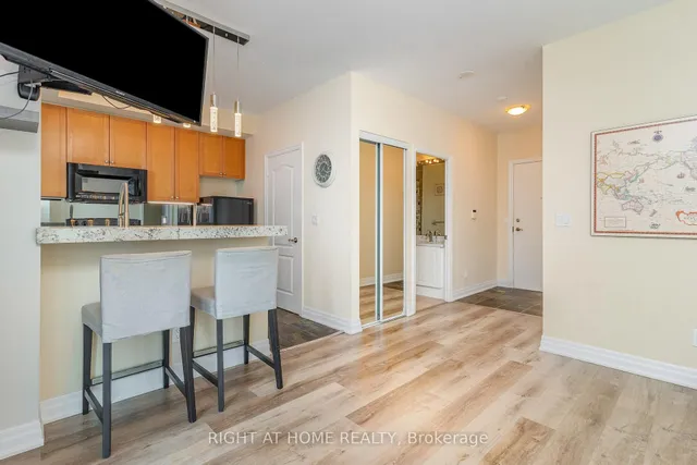 Additional image 4 of 2121 Lake Shore Blvd Unit 2101