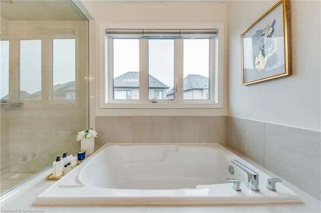 Additional image 28 of 3239 Millicent Ave