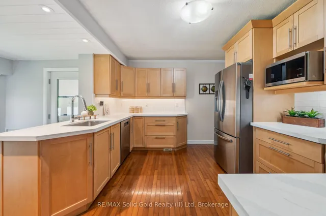 Additional image 11 of 44 Sandsprings Crt