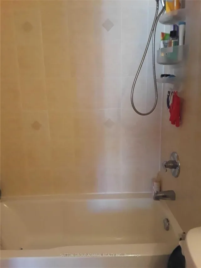 Additional image 3 of 2088 Lawrence Ave Unit 1103