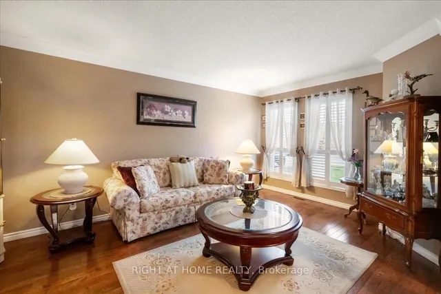 Additional image 3 of 24 Suncrest Dr