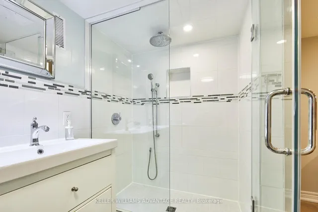 Additional image 32 of 128 Harewood Ave