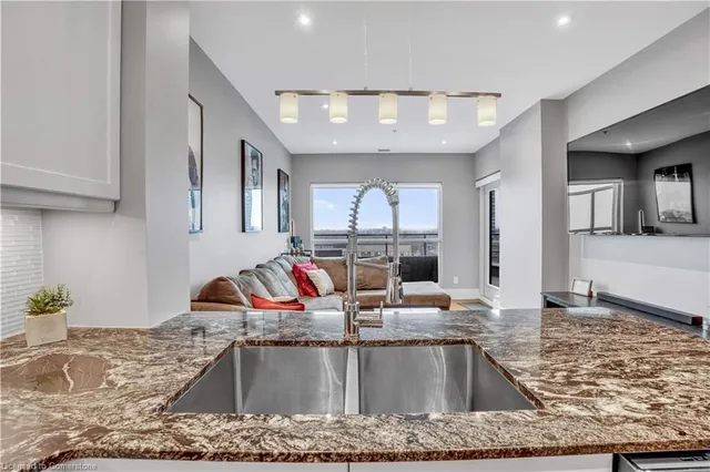 Additional image 15 of 1 Victoria St Unit 601