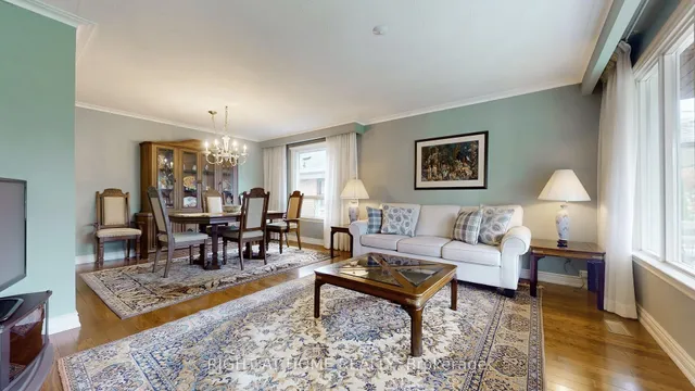 Additional image 10 of 1159 Glengrove Ave