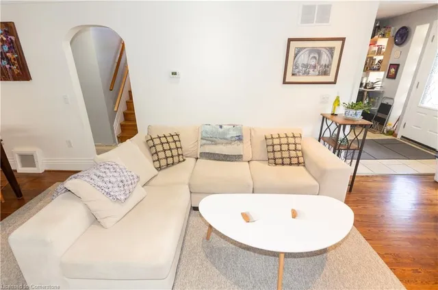 Additional image 20 of 185 Kimberly Dr