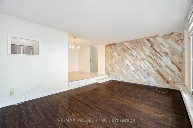 Additional image 15 of 5 San Romanoway Unit 402